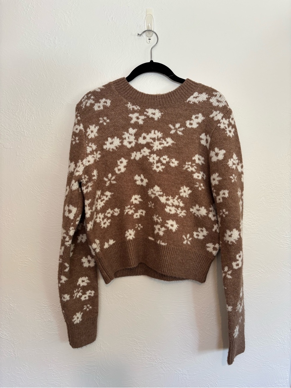 Z Supply Tory Floral Crewneck Sweater in Light Brown and Cream - Picture 3 of 8